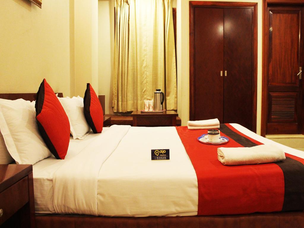 Oyo Premium Kaushambi Hotel Indirapuram Quarto foto